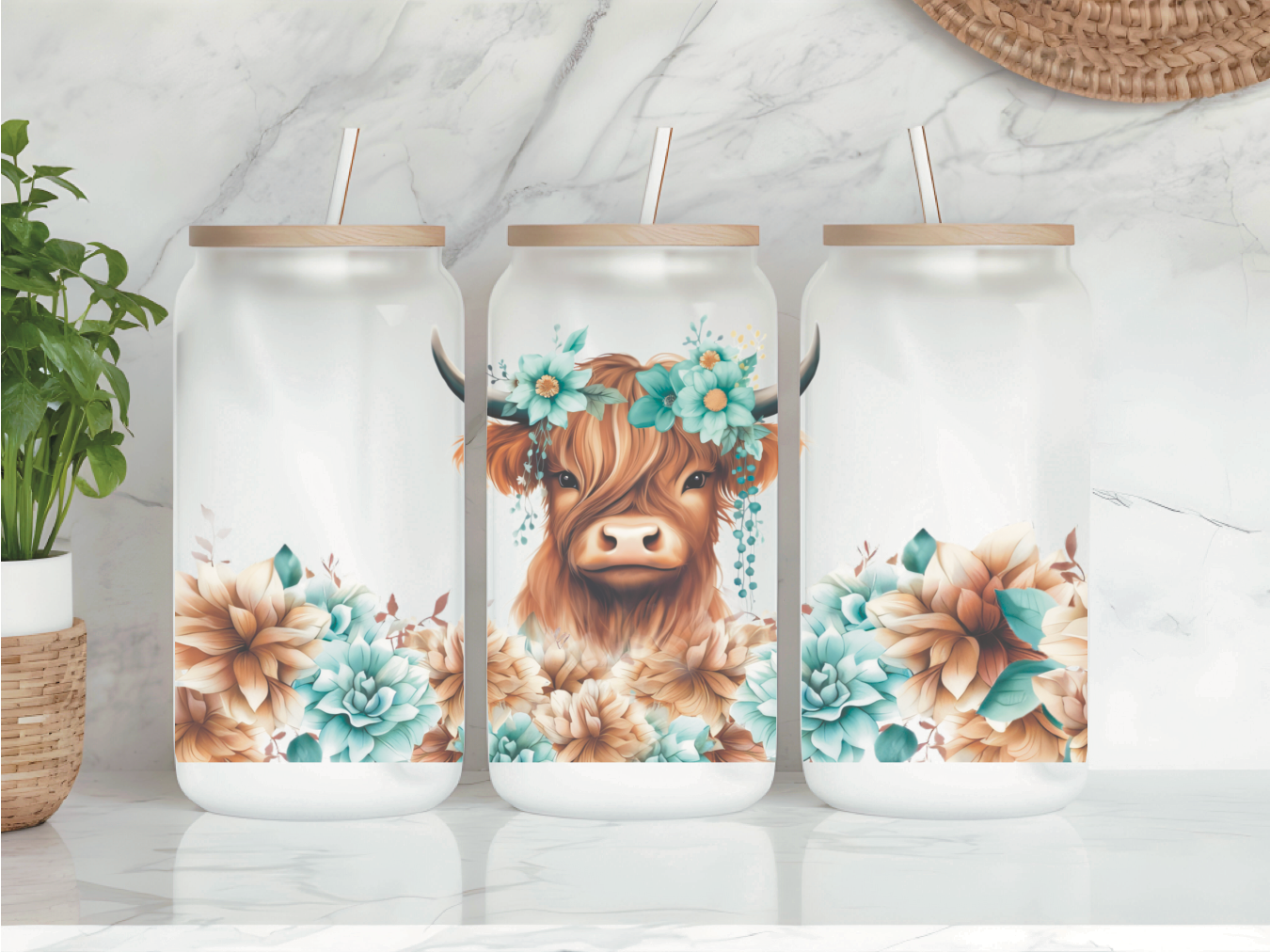 Highland Cow Frosted Glass Can